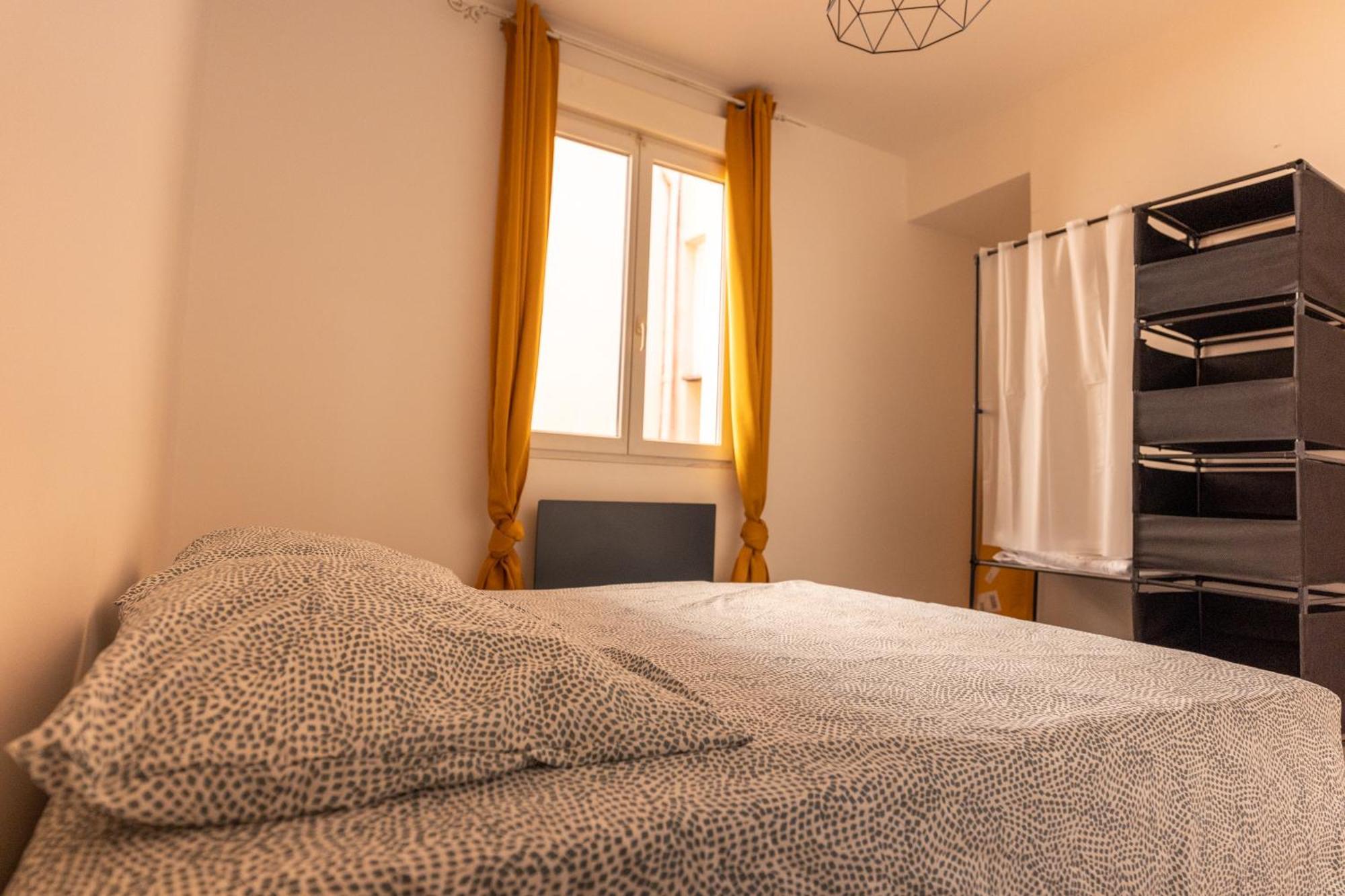 Appartement Tout Equipe Pour 6 Personnes A 15Min Des Plages 贝济耶 外观 照片